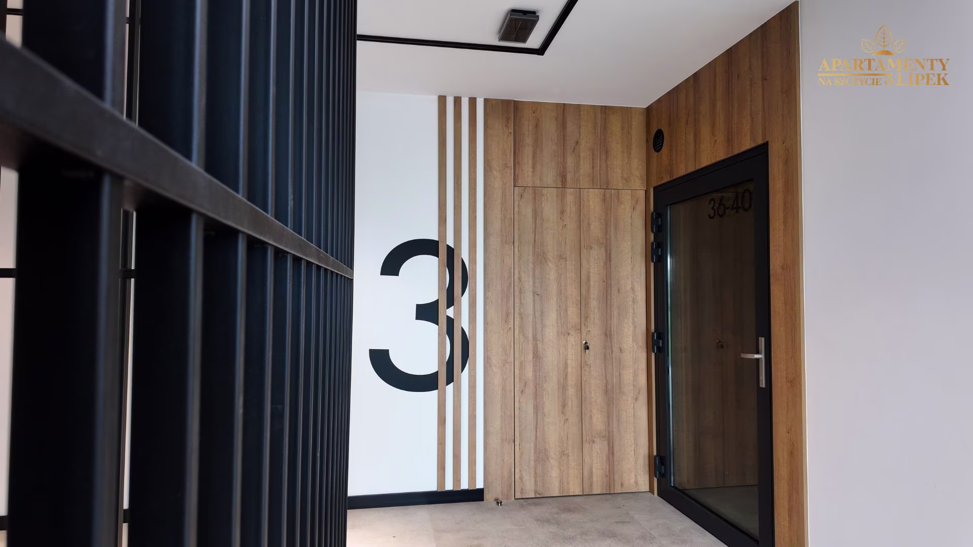 Apartamenty na Szczycie 3 Lipek - klatka schodowa